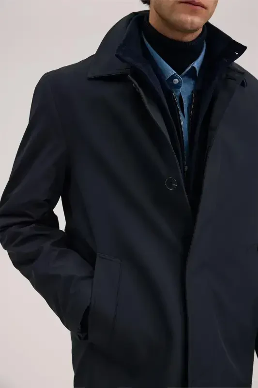 Navy Comfort Fit Wing Collar Concealed Button-Down Jacket - 3