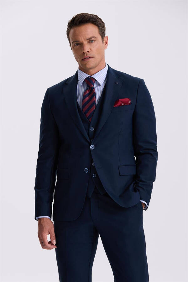 Navy Slim Fit Single-Breasted Double-Vent Vested Suit - 6