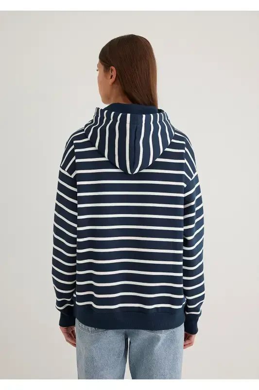 Navy Striped Sweatshirt with Logo Print 1s10118-81518 - 4
