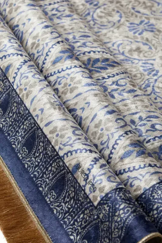 Navy Velvet Rug Mat - 2