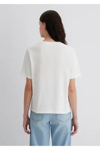 Nazar Boncuğu Baskılı Beyaz Tişört Regular Fit / Normal Kesim 1613450-70057 - Ekru-70057 - 5