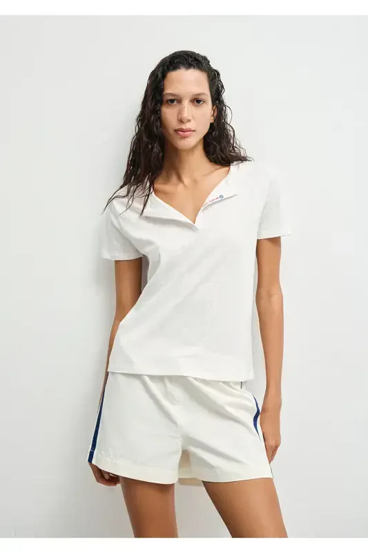 Nazar Değmesin Nakışlı Düğmeli Tişört Slim Fit / Dar Kesim 1613430-70057 - MAVI