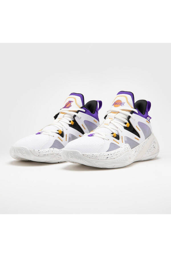 NBA Los Angeles Lakers Adult Basketball Shoe - White - 900 Mid-3 - 28