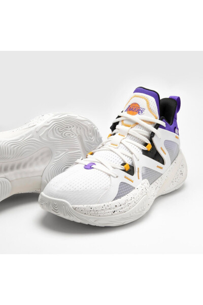 NBA Los Angeles Lakers Adult Basketball Shoe - White - 900 Mid-3 - 22