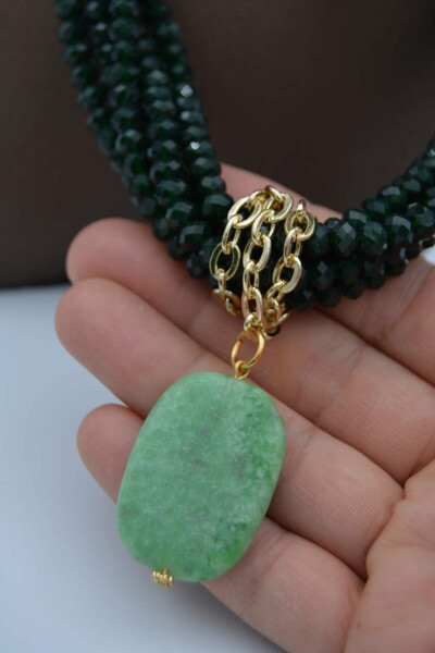 Necklace: Jade stone and green Czech crystal. For both sporty and classic wear. - 1