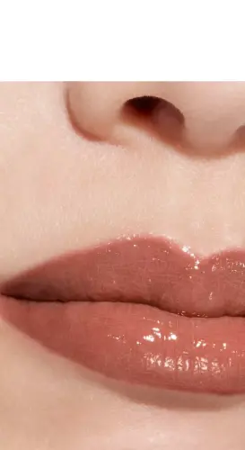 Hydrating Vibrant Shine Lip Colour - 56 - MOMENT - 4