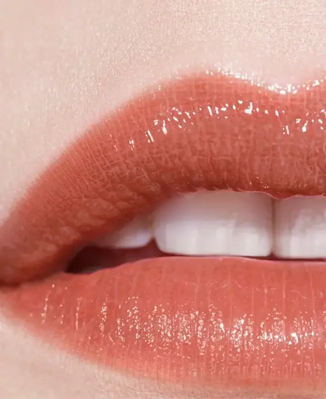 Hydrating Beautifying Tinted Lip Balm Buildable Color - 914 Natural Charm - 5