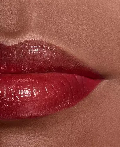 Hydrating Beautifying Tinted Lip Balm Buildable Color - 924 Fall For Me - 4