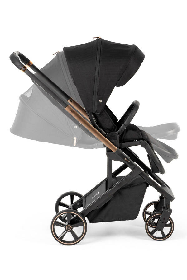 Neo 2 бир қўл билан ёпиладиган ва очиладиган икки томонлама бола араваси - 4