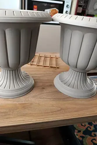 Nergiz 30cm Ayaklı Deliksiz Saksı Mocha Plastik Çiçek Saksısı-Kahve - 3