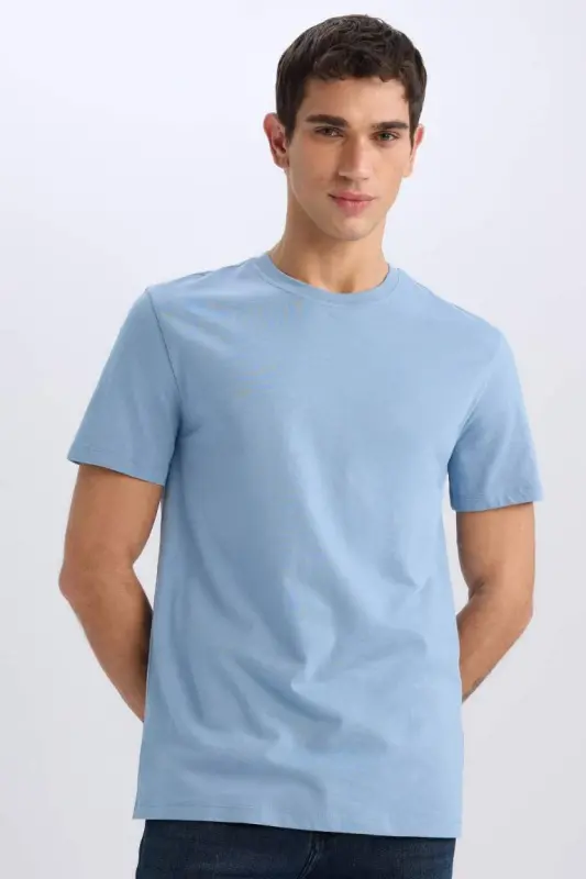 New Regular Fit Crew Neck Basic Plain 100% Cotton Short Sleeve T-Shirt-Blue - DEFACTO