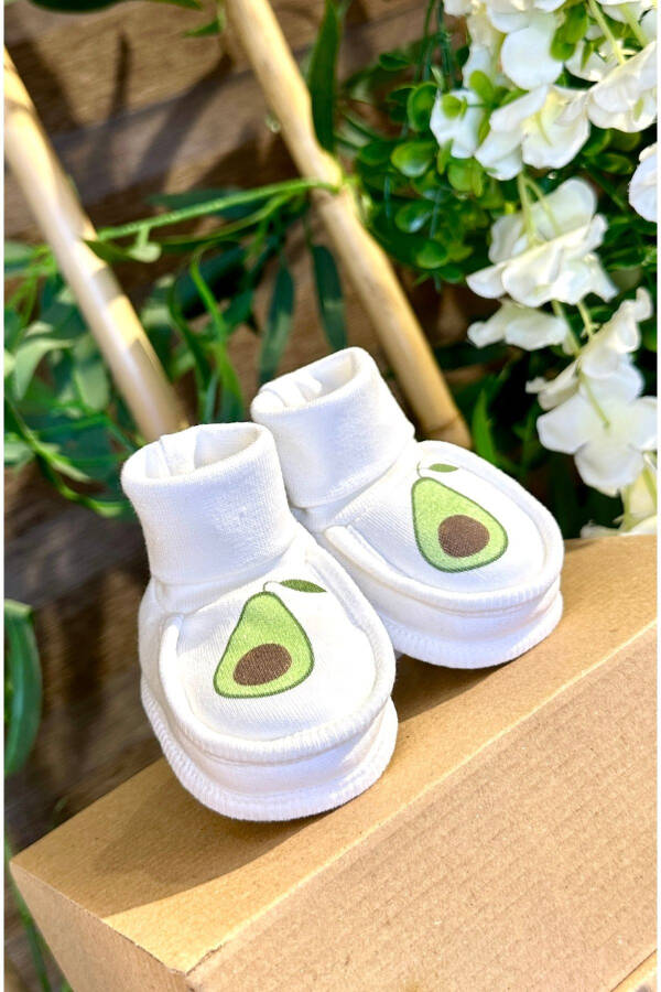 Newborn Avocado Baby Booties - 1