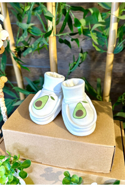 Newborn Avocado Baby Booties - 4