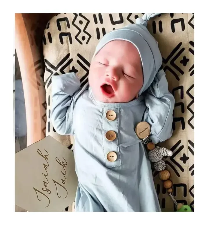 Newborn Baby Boys Girls Knotted Gown Hat Set Soft Bamboo Viscose Infant Sleeper Baby Sleep Gown with Mittens - 4