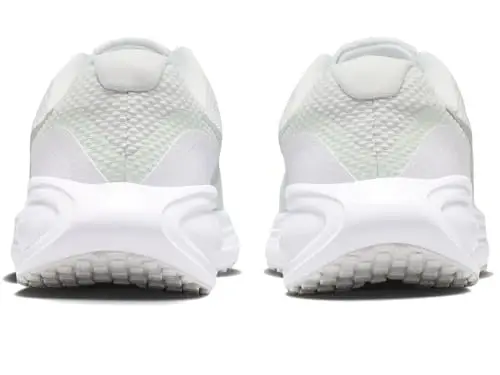 Nike Ayollar uchun Revolution 8 yo'l yugurish krossovkalari - 7