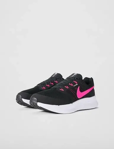 Nike Women's Run Swift 3 Road Running Shoes - 5