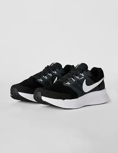 Nike Women's Run Swift 3 Road Running Shoes - 5