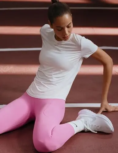 Nike Women's Revolution 8 Road Running Shoes - NIKE (1)