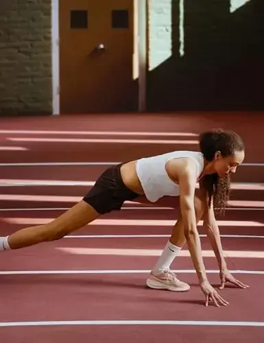 Nike Women's Revolution 8 Road Running Shoes - NIKE (1)