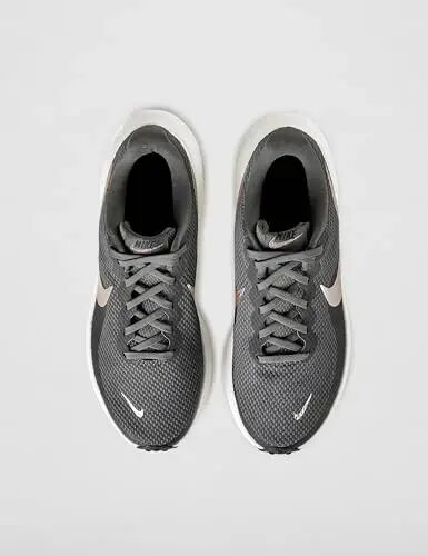 Nike Kadın Revolution 8 Yol Koşu Ayakkabısı - 6