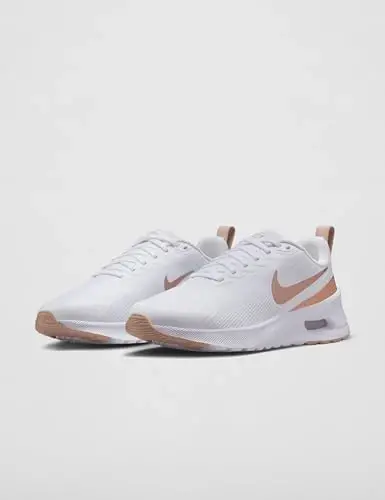 Nike Women's Air Max Nuaxis Poyabzallari - 5