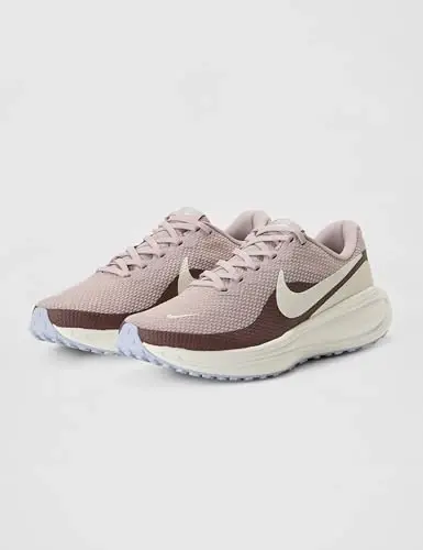 Nike Women's Revolution 8 Road Running Shoes - 5