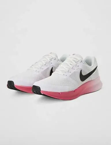 Nike Women's Run Swift 3 Road Running Shoes - 5