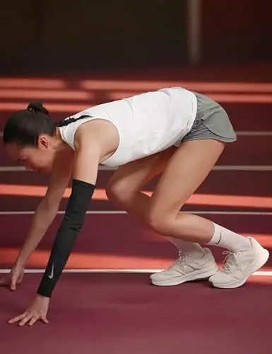 Nike Women's Run Swift 3 Road Running Shoes - 2