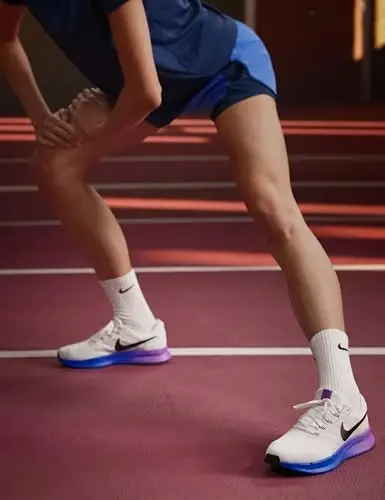 Nike Women's Run Swift 3 Road Running Shoes - 2