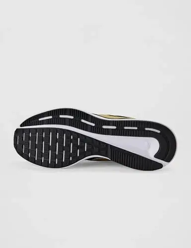 Nike Women's Run Swift 3 Road Running Shoes - 4