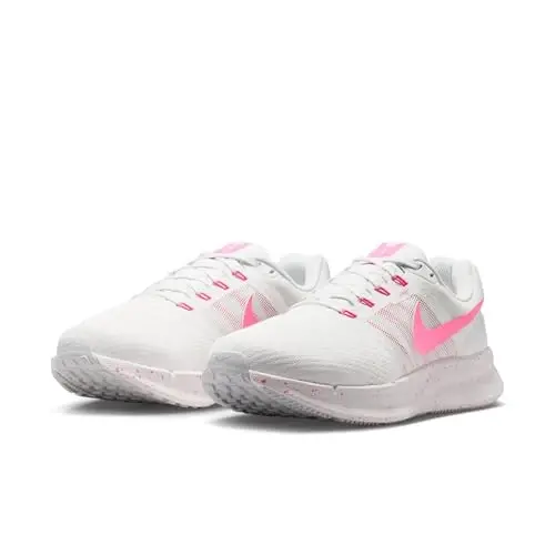 Nike Women's Run Swift 3 Road Running Shoes - 5