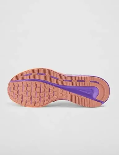 Nike Women's Run Swift 3 yo'l yugurish krossovkalari - 4