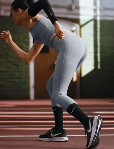 Nike Women's Run Swift 3 Yo'l Yugurish Poyabzallari - 2