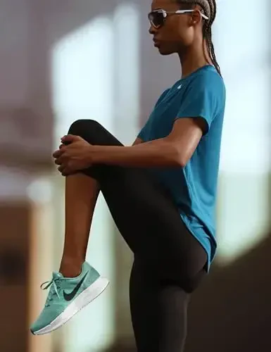 Nike Women's Run Swift 3 Yo'l Yugurish Poyafzallari - 2