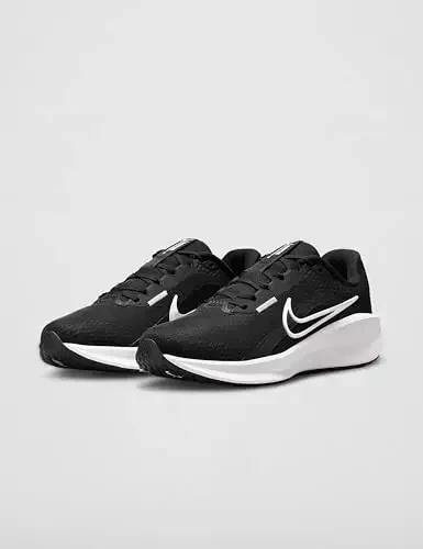 Nike Womens W Nike Downshifter 13Sneaker - 5
