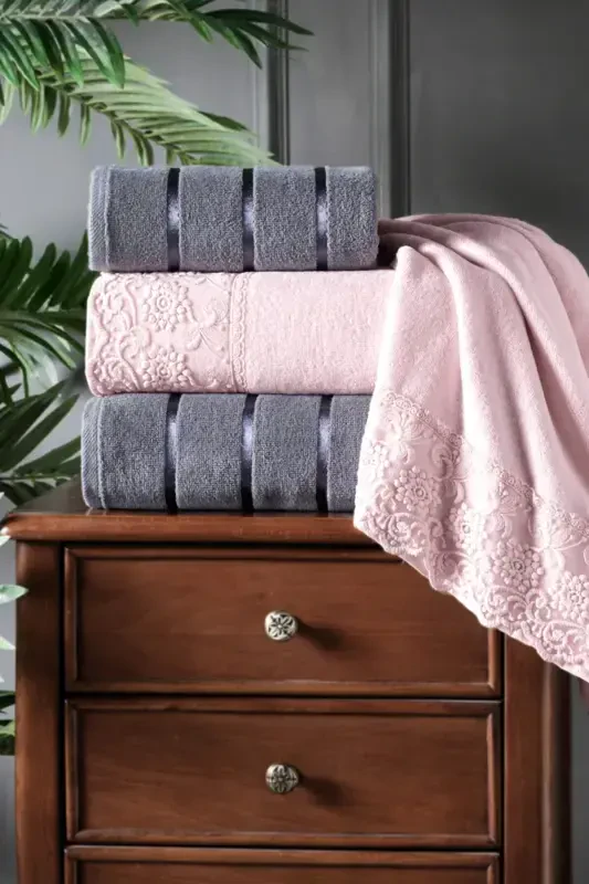 Nilüfer 4 Pcs Boxed Velvet Lace Towel Set | Bath Set | Dowry Set - GÜVENAL