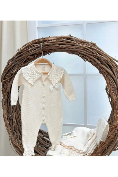 NIPPERLAND GIRL BABY 5-PIECE SET WITH LACE TRIM - CREAM - NIPPERLAND