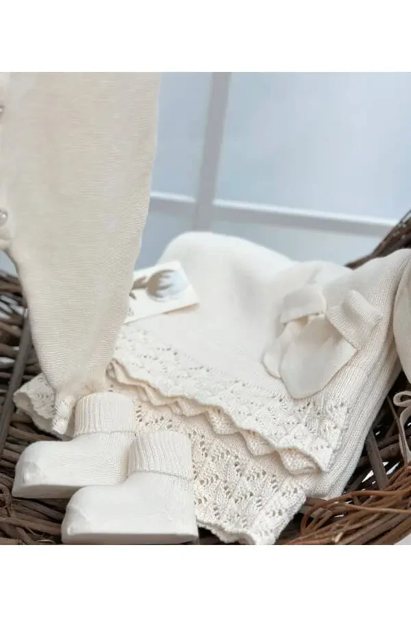 NIPPERLAND GIRL BABY 5-PIECE SET WITH LACE TRIM - CREAM - 2