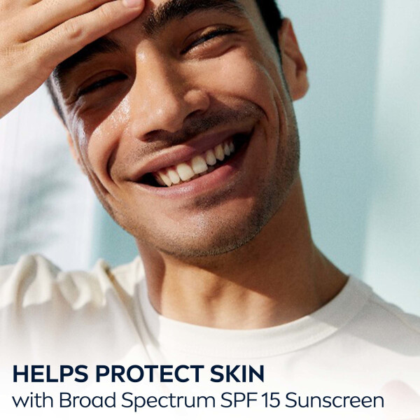 NIVEA MEN Geniş Spektrumlu SPF 15 Güneş Korumalı Maksimum Nemlendirici Yüz Losyonu, 2,5 Fl Oz Tüp - 11