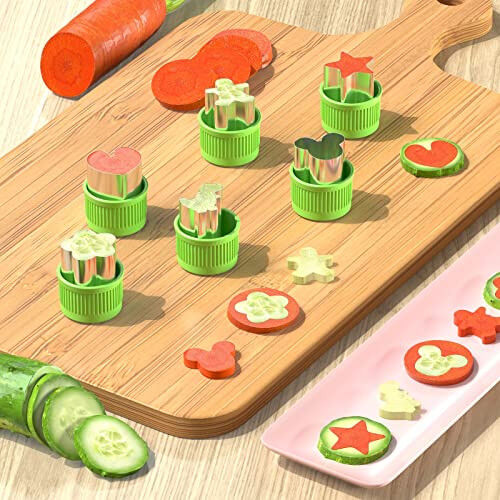 Christmas Cookie Cutters 8 Pcs(Medium),Sandwich Cutter and Sealer,Cookie Cutters Christmas Shapes (14PCS) - 5