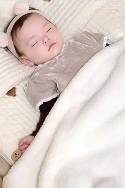Nomi Baby Blanket White Newborn Baby Crib Stroller Swaddle Plush Blanket 100x120 Cm-WHITE - 6