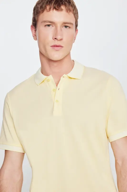 Non-Iron Pique Fabric Slim Fit Tapered Yellow-White Polo Shirt that Doesn't Attract Men - 5
