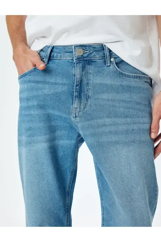 Normal Waist Buttoned Cotton Straight Fit Jeans - 5