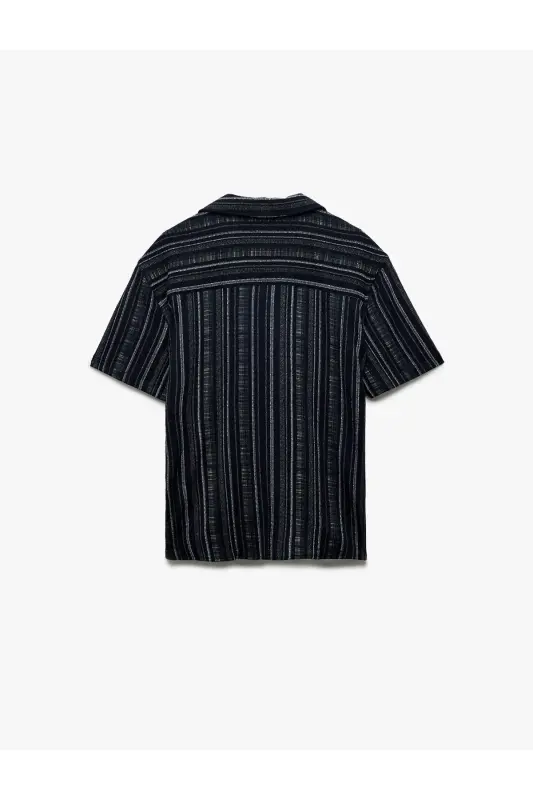 Notched Collar Crinkle Regular Fit Short Sleeve Shirt - 2