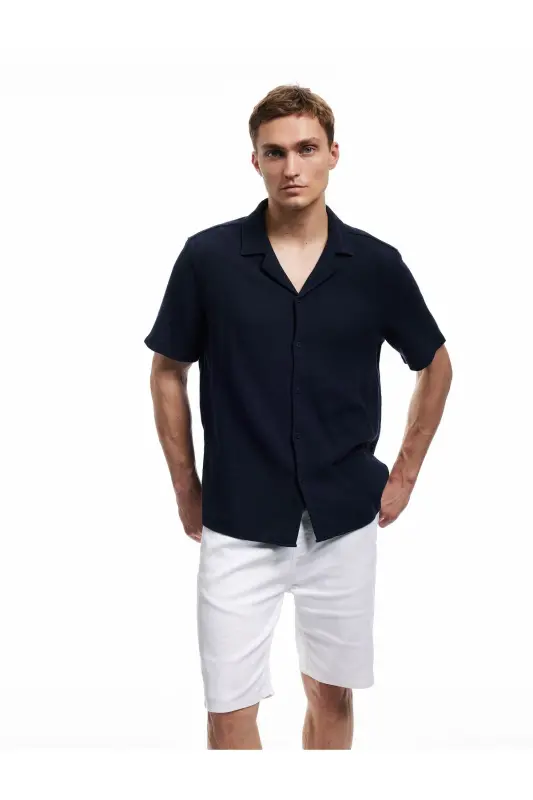 Notched Collar Regular Fit Cotton Buttoned Short Sleeve - 1