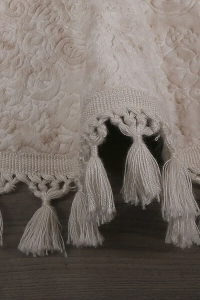 Нова Крем Круглый 100x100 см с помпонами и бахромой, нескользящий, машинная стирка, коврик для ванной - 3