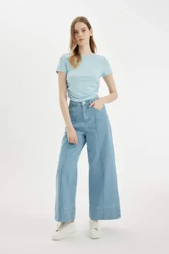 Облегающая футболка из модала с круглым вырезом и короткими рукавами - синяя - 2