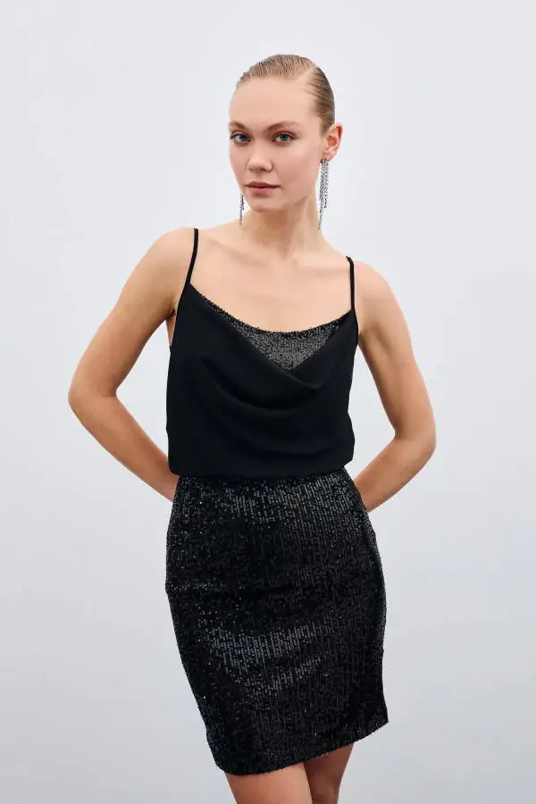 Off-Shoulder Blouse - Black - 2