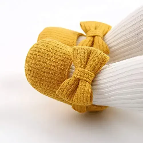 Ohwawadi Infant Baby Boys Girls Slippers Cozy Fleece Booties Soft Bottom Warm Cartoon Socks Newborn Crib Shoes - 2