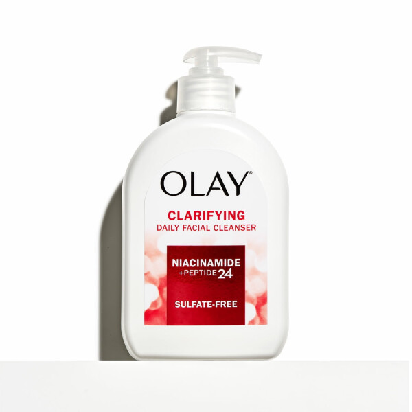 Olay Clarifying Face Wash, очищающее средство для лица с ниацинамидом, борется с сухостью всех типов кожи, 16 жидких унций - 5